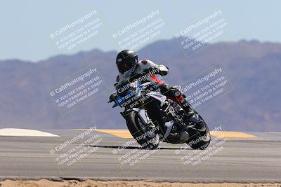 media/Mar-24-2025-Moto Forza (Mon) [[57ce5c5cff]]/3-Beginner Group/Session 4 (Turn 9)/